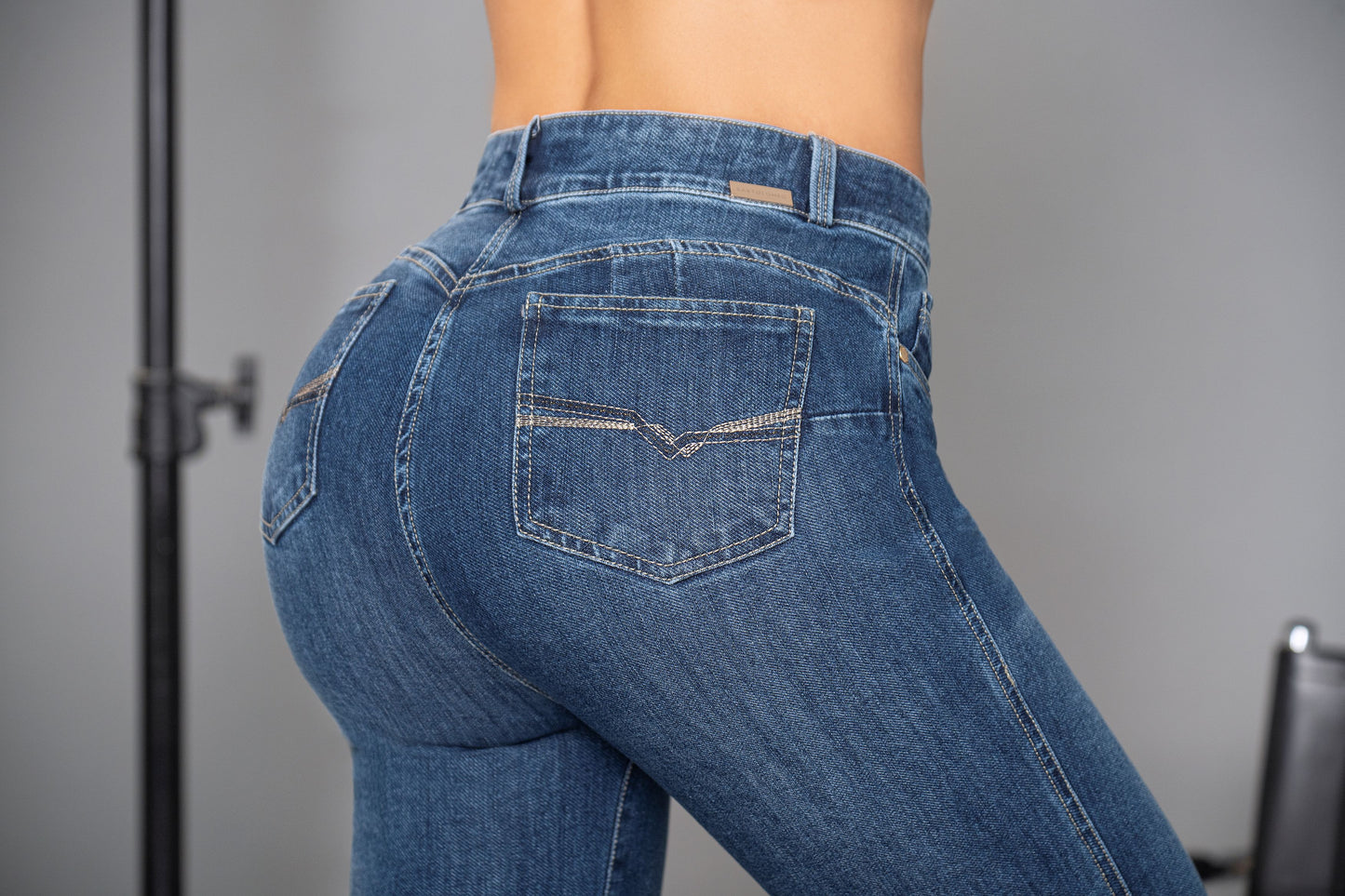 Jean Ochentero Indigo Licrado Ref 2015