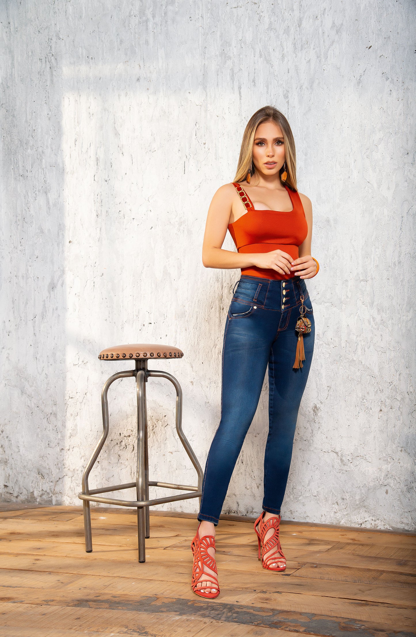 Jean Pretina Alta Control Abdomen - Bota Tubo Ref 1257