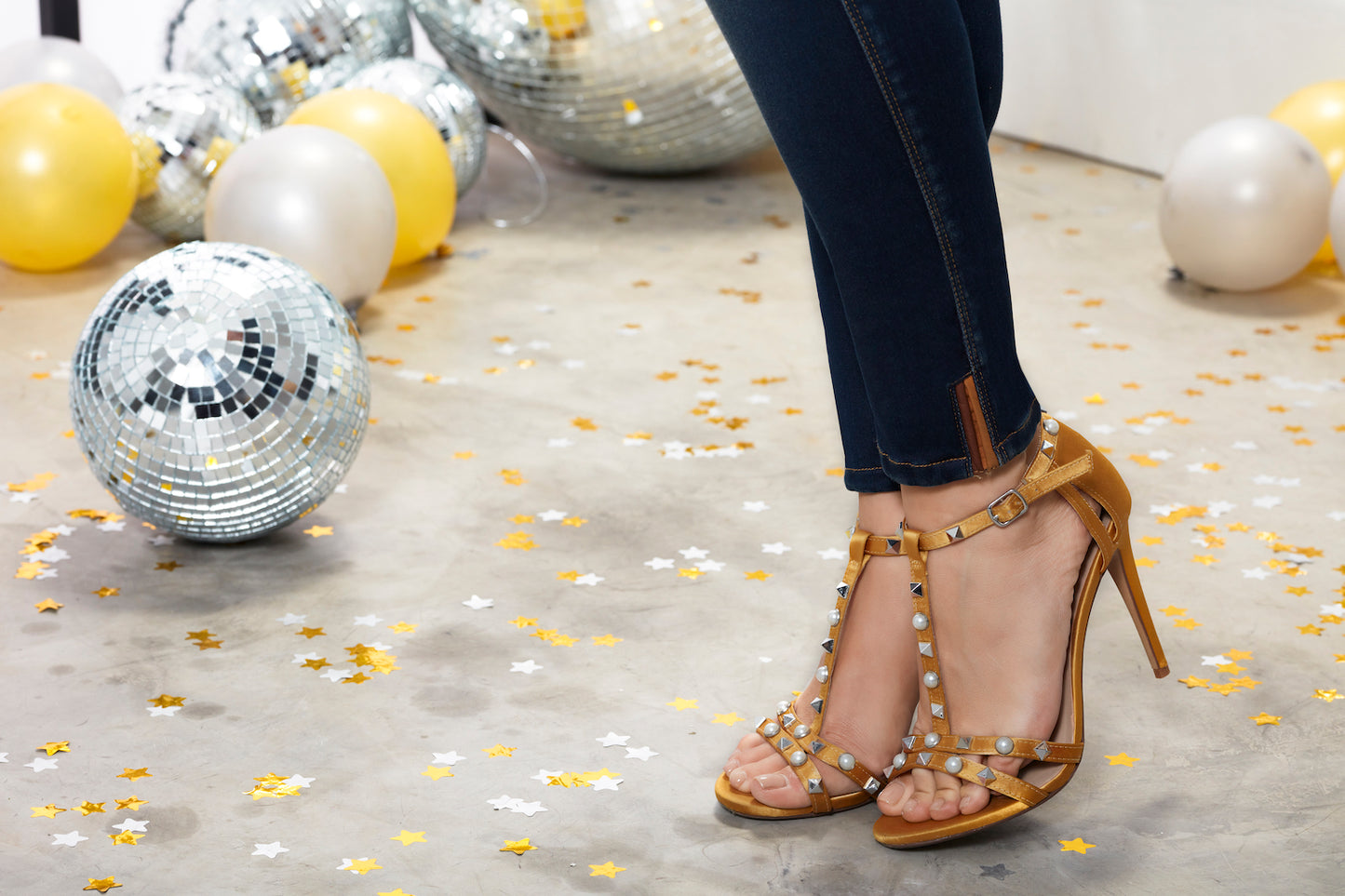 Control Abdomen-Piel de Durazno-Bota Tubo Ref 1432